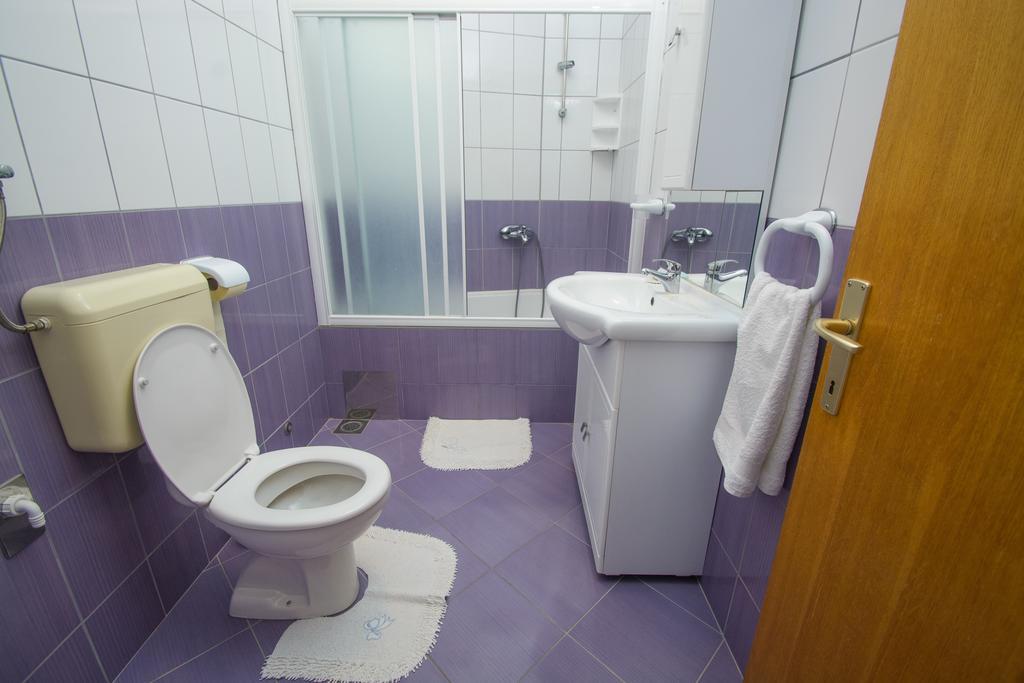 Apartments Jerkunica Rogoznica  Rom bilde